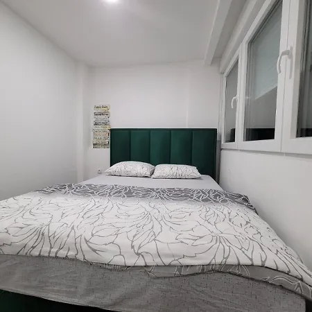 Stan M&s, Boulevard-centar Grada *